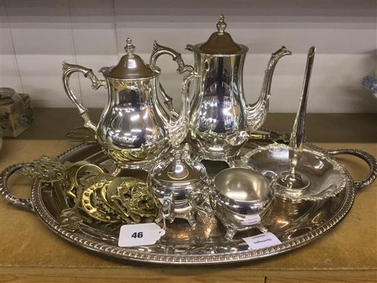 Quantity of plated wares